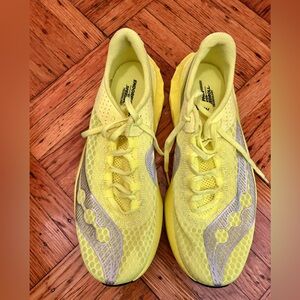 Ws Saucony Endorphin Pro 4s